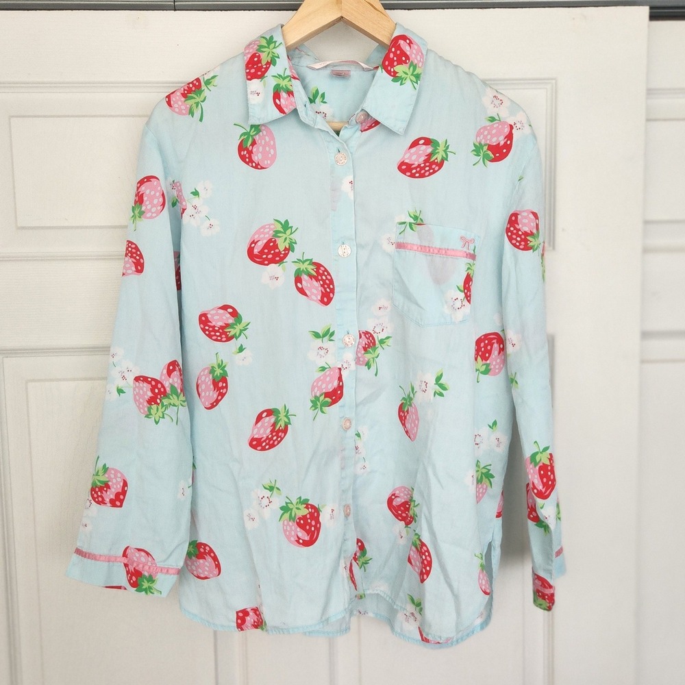 Vintage Victoria's Secret L/S Pajama Top Light Blue with Strawberries size M
